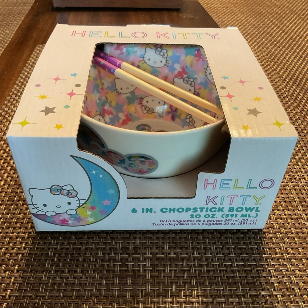 NEW Hello Kitty 6” Bowl with Chop Sticks